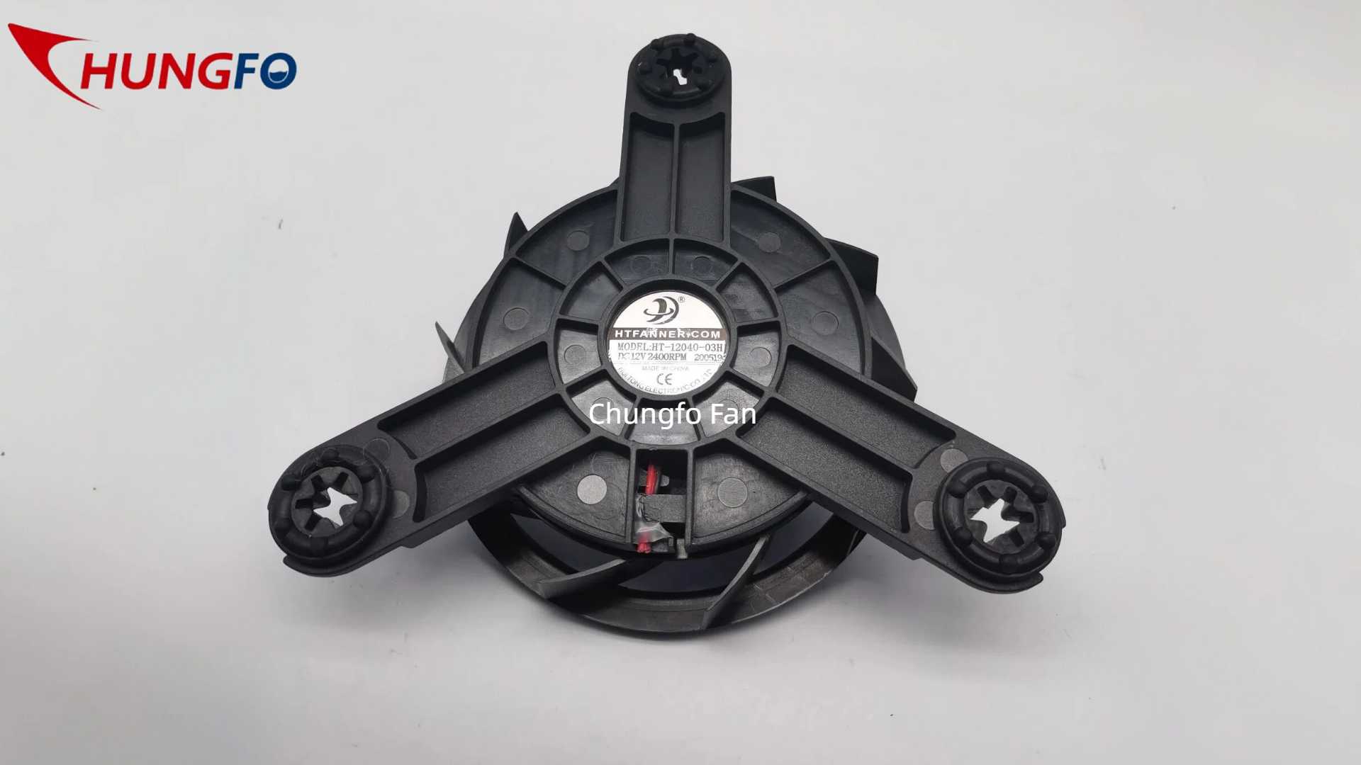 Studi Kasus Aplikasi Kipas Tanpa Bingkai Chungfo Fan | Bagaimana Lemari Display Berpendingin Mencapai Pengoperasian Daya Rendah